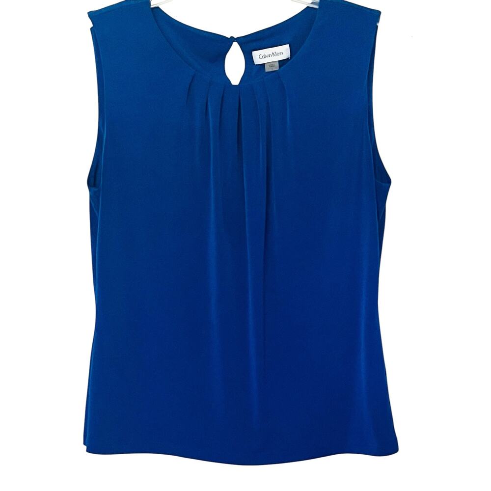CALVIN KLEIN SLEEVELESS FRONT PLEATS PULL-OVER  BLOUSE, WOMEN, L-PERIWINKLE BLUE
